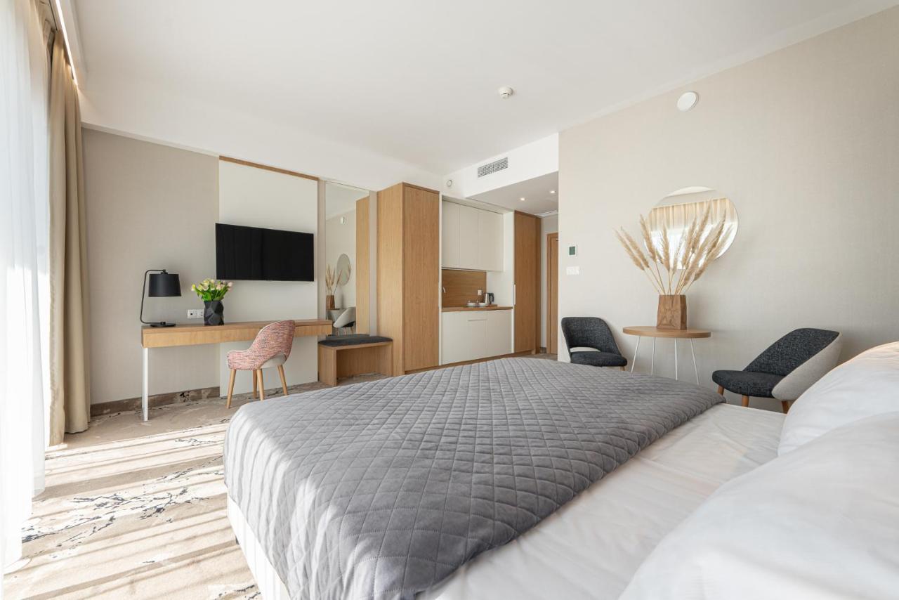 Imperiall Resort & Medispa อุสตรอเนียมอร์สเกีย ภายนอก รูปภาพ